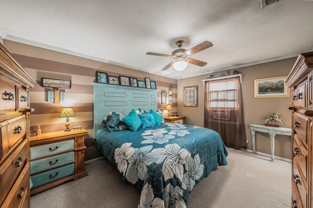 748 Regency Drive, Hurst, TX 76054