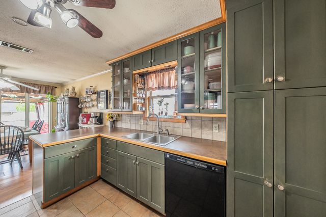 748 Regency Drive, Hurst, TX 76054