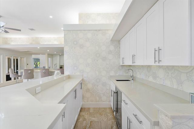 18 Nurmi Drive, Fort Lauderdale, FL 33301