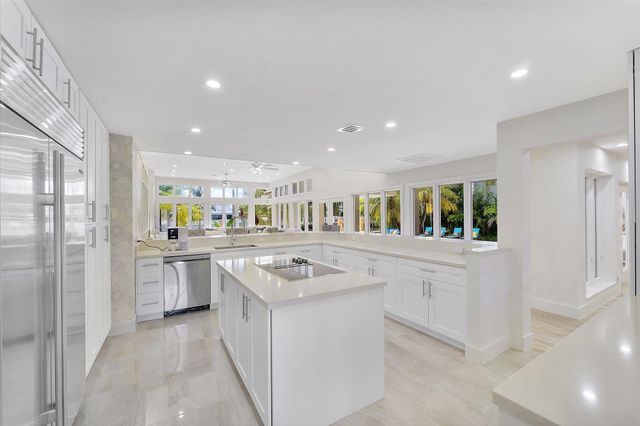 18 Nurmi Drive, Fort Lauderdale, FL 33301