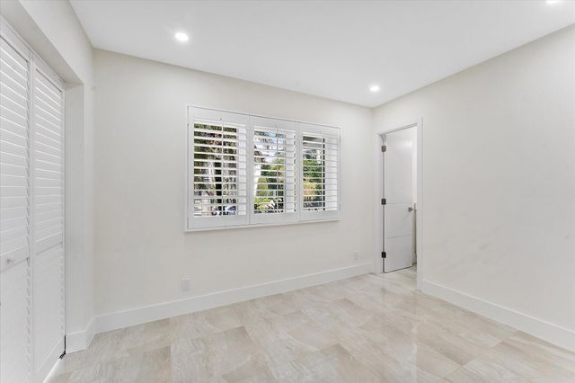 18 Nurmi Drive, Fort Lauderdale, FL 33301