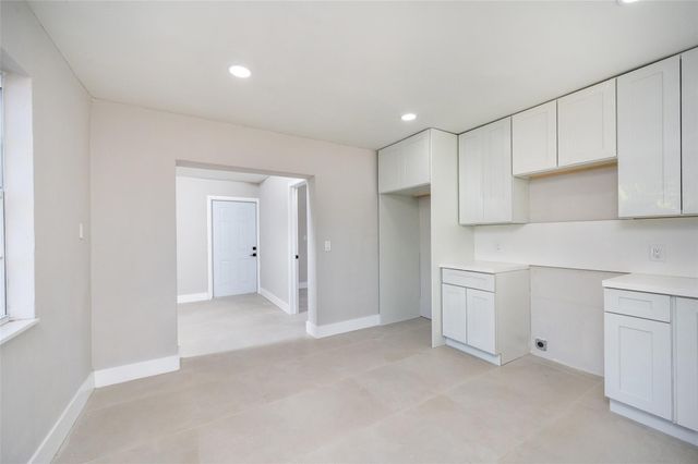 1161 NW 105th Terrace, Miami, FL 33150