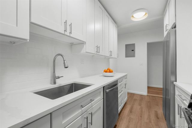 315 Palmer Terrace 1E, Mamaroneck, NY 10543