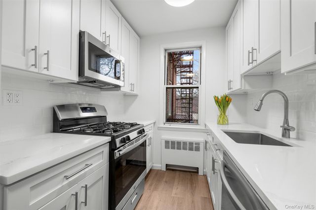 315 Palmer Terrace 1E, Mamaroneck, NY 10543