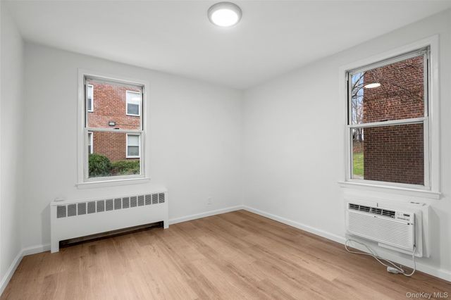 315 Palmer Terrace 1E, Mamaroneck, NY 10543