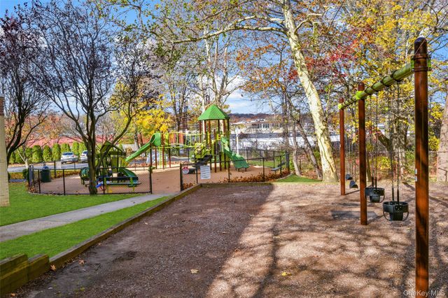 315 Palmer Terrace 1E, Mamaroneck, NY 10543