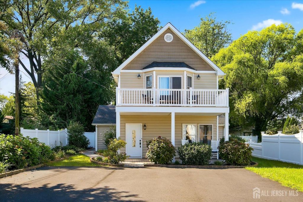 1603 W Maplewood Road, Wall, NJ 07719