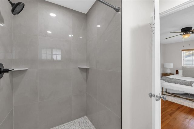 1028 LAKE BELL DRIVE, Winter Park, FL 32789