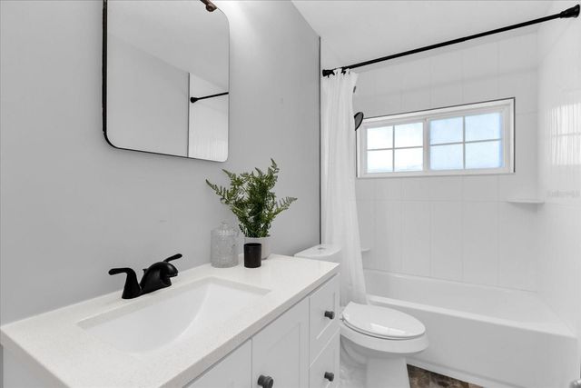 1028 LAKE BELL DRIVE, Winter Park, FL 32789