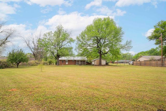729 S Walnut, Winnsboro, TX 75494