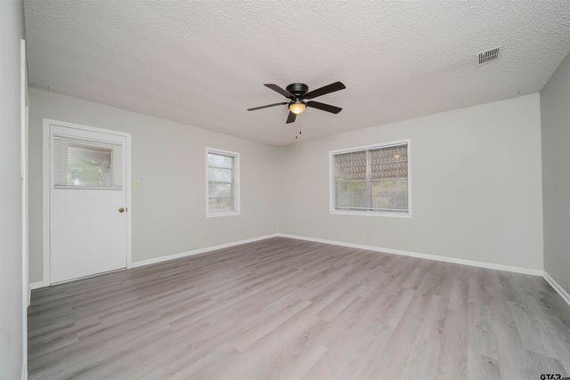 729 S Walnut, Winnsboro, TX 75494