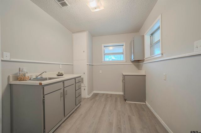 729 S Walnut, Winnsboro, TX 75494
