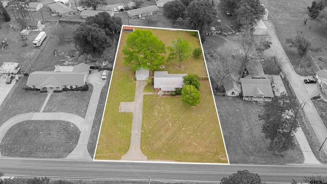 729 S Walnut, Winnsboro, TX 75494