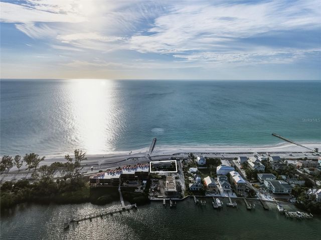 1303 GULF DRIVE S 2, Bradenton Beach, FL 34217