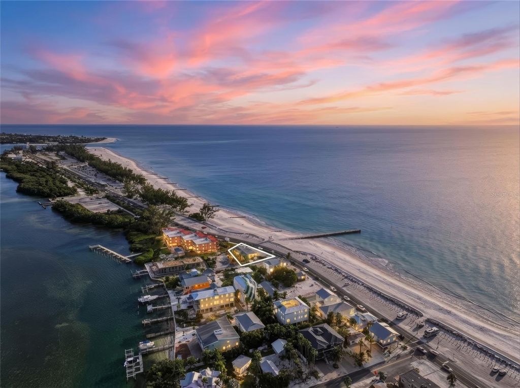 1303 GULF DRIVE S 2, Bradenton Beach, FL 34217