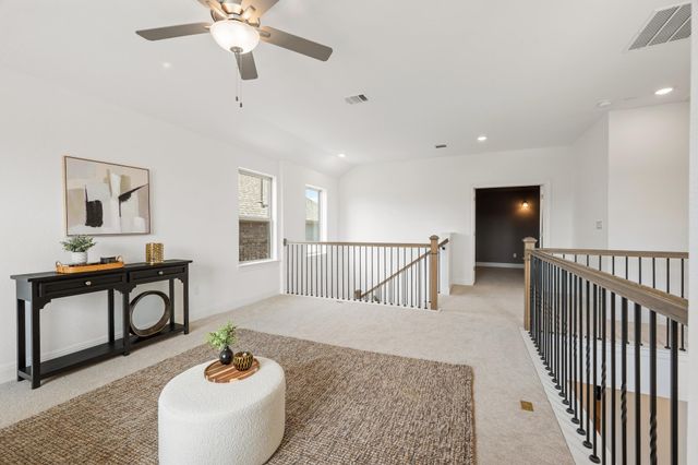 6605 Apache Plum LN, Spicewood, TX 78669