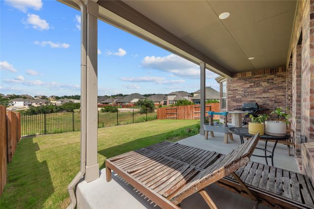 6605 Apache Plum LN, Spicewood, TX 78669