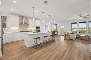 6605 Apache Plum LN, Spicewood, TX 78669