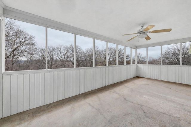 75 Evergreen RD, Wirtz, VA 24184