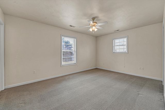 75 Evergreen RD, Wirtz, VA 24184