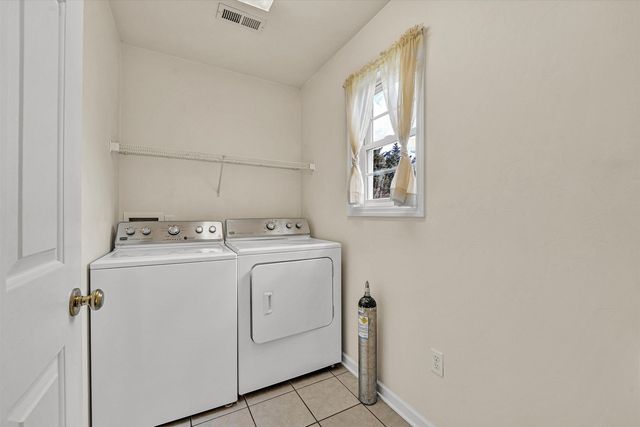 75 Evergreen RD, Wirtz, VA 24184