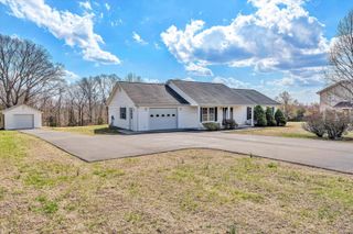 75 Evergreen RD, Wirtz, VA 24184