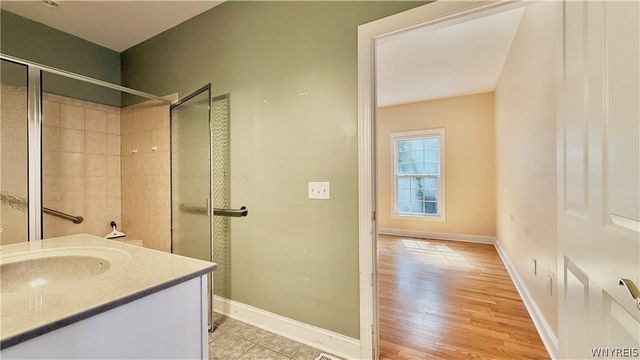 1142 Bowen Drive West, North Tonawanda, NY 14120