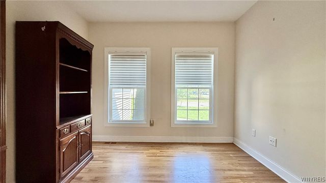 1142 Bowen Drive West, North Tonawanda, NY 14120