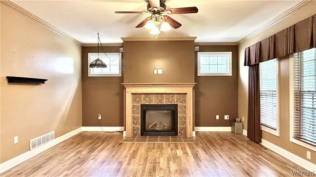 1142 Bowen Drive West, North Tonawanda, NY 14120