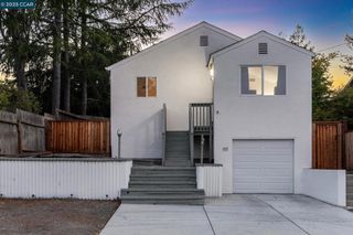 1111 Palm Ave, Martinez, CA 94553