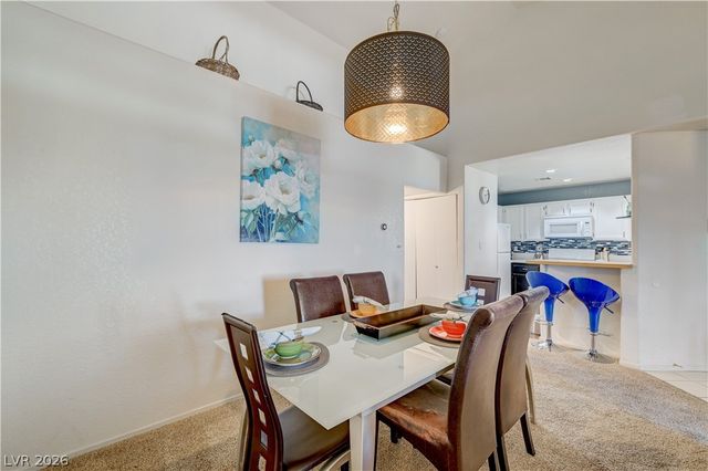 5040 South Rainbow Boulevard 204, Las Vegas, NV 89118