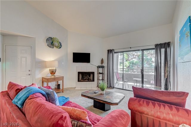 5040 South Rainbow Boulevard 204, Las Vegas, NV 89118