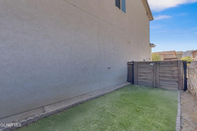 11380 S South Ranch Court, El Paso, TX 79934