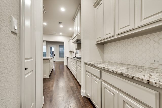 5901 The Esplanade Drive, Mckinney, TX 75070