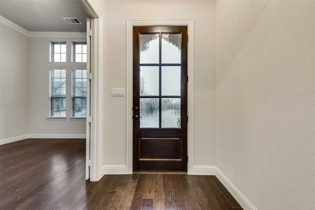 5901 The Esplanade Drive, Mckinney, TX 75070