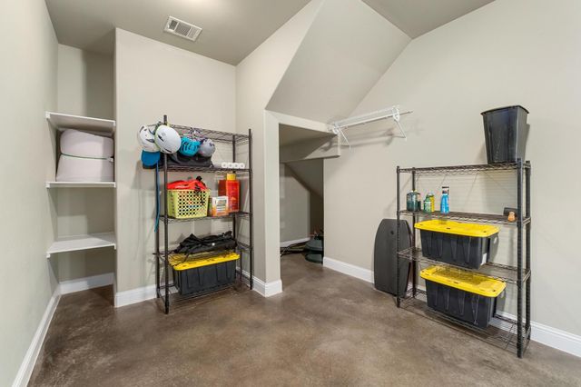 2121 Martin RD, Dripping Springs, TX 78620