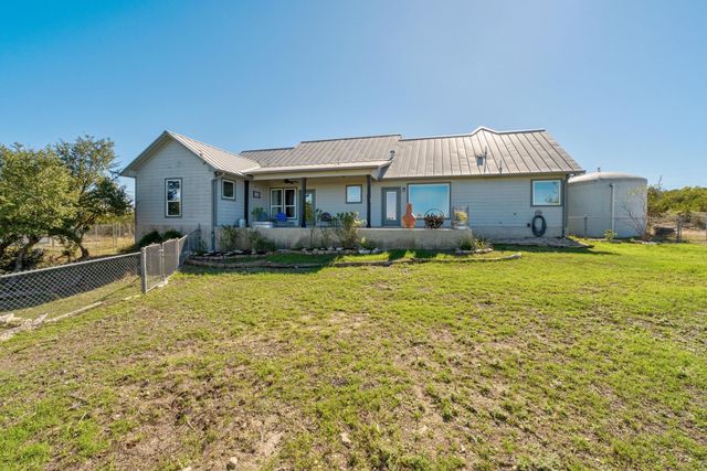 2121 Martin RD, Dripping Springs, TX 78620