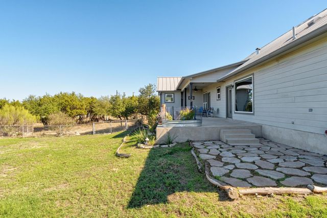2121 Martin RD, Dripping Springs, TX 78620