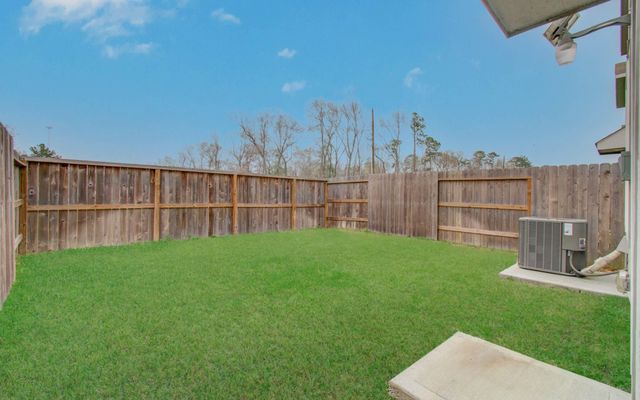 21575 Carosella Drive, New Caney, TX 77357
