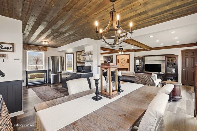 3900 Hawthorne Rd, La Grange, KY 40031