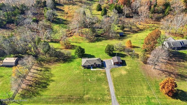 3900 Hawthorne Rd, La Grange, KY 40031