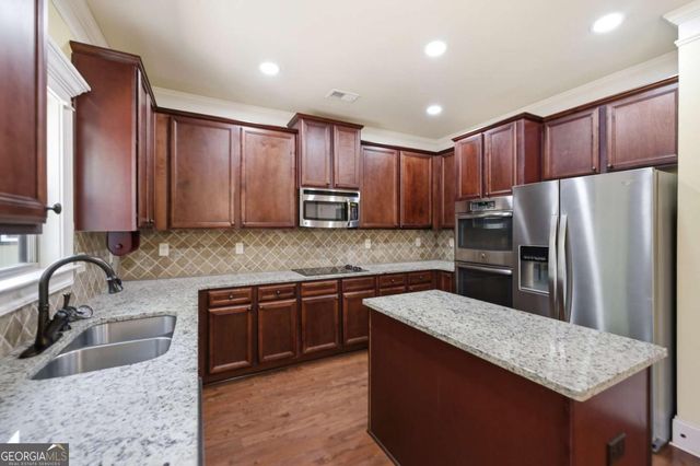 3890 Savannah Trace, Douglasville, GA 30135