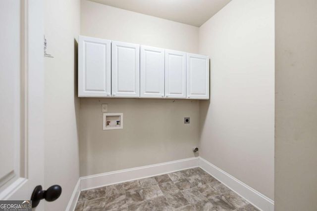 3890 Savannah Trace, Douglasville, GA 30135