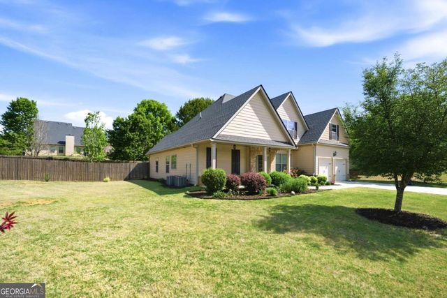 3890 Savannah Trace, Douglasville, GA 30135