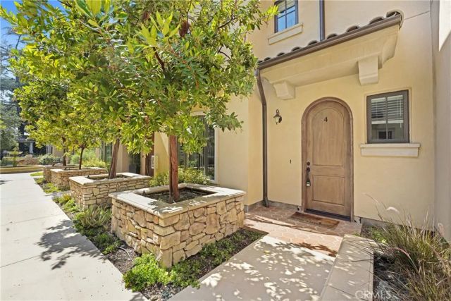 158 S Sierra Madre Boulevard 4, Pasadena, CA 91107