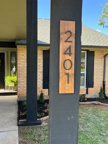 2401 Appleway Street, Edmond, OK 73013