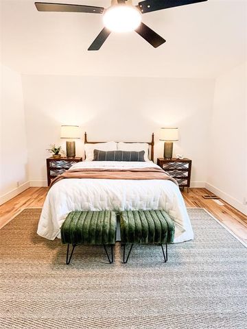 2401 Appleway Street, Edmond, OK 73013