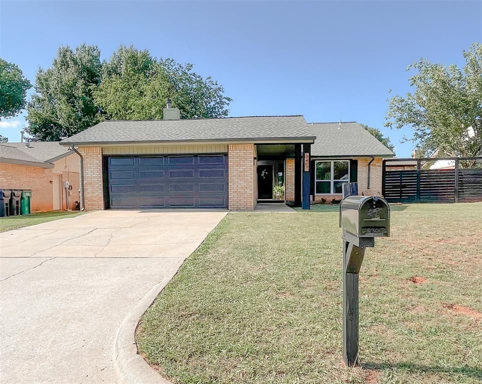 2401 Appleway Street, Edmond, OK 73013