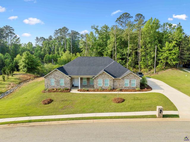 121 Wilsons Creek Bend, Bonaire, GA 31005