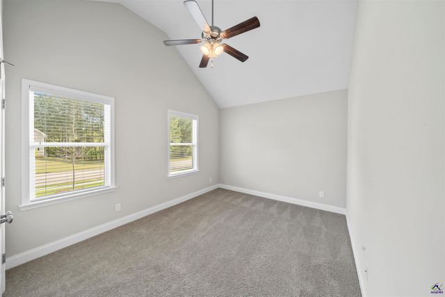 121 Wilsons Creek Bend, Bonaire, GA 31005